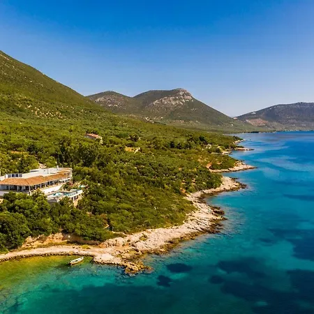 Seafront Paradise Holiday home