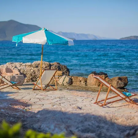 Seafront Paradise