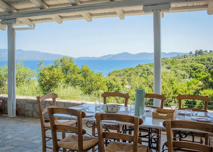 Seafront Paradise * Glifa (Stylida)