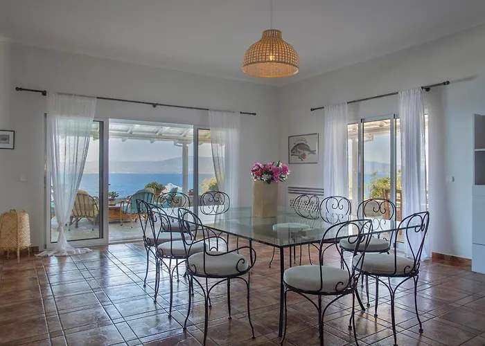 Holiday home Seafront Paradise Glifa (Stylida)